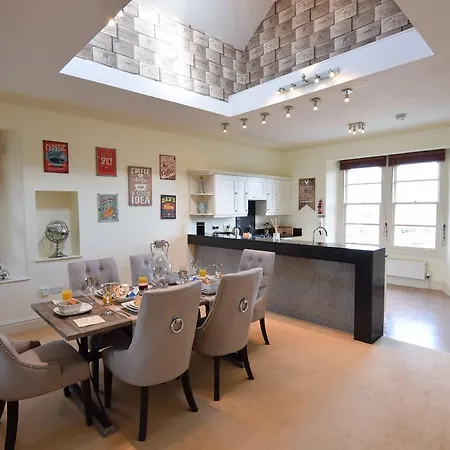 Yourapartment - Highgate House בריסטול